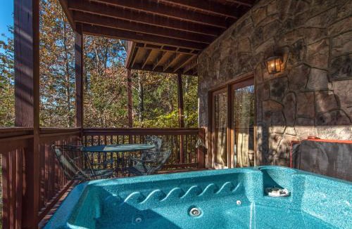 Pigeon Forge House | Mountain Flower