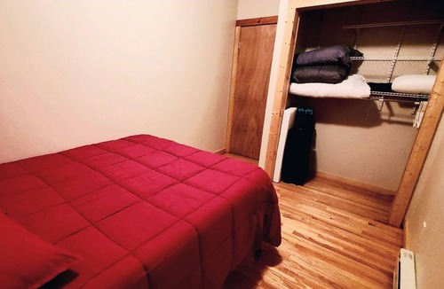 Round Top Ski Chalet | Mountain Getaway in the Catskills