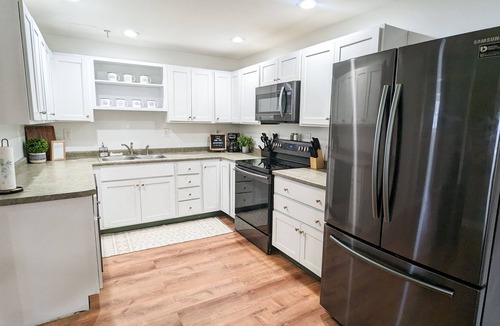 Fryeburg House | Mountain Getaway, on the Mountain Division Trail!