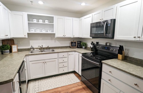 Fryeburg House | Mountain Getaway, on the Mountain Division Trail!