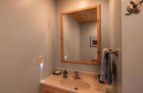 Bryant Pond Ski Chalet | Mountain getaway overlooking Lake Christopher
