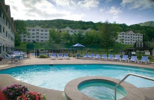 Hancock Apartment | Mountain Getaway Suite Ski OnOff Jiminy Peak - Fully Redone Decor