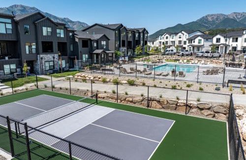 Mountain Green House | Mountain Green Snowbasin Getaway R5049Ski Retreat