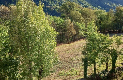 Savignac-les-Ormeaux House | Mountain house with garden