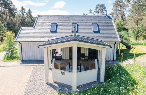 Alvie Apartment | Mountain Hare Apartment