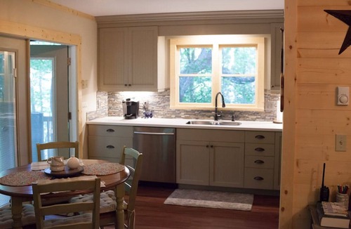 Franklin House | Mountain hide away with easy access