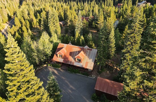 Klamath Falls Cabin | Mountain Home Cabin Retreat near Lake of the Woods and Crater Lake