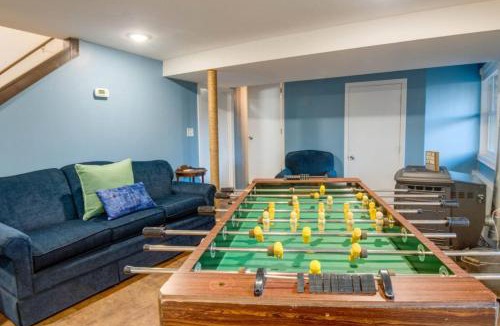 Gilford House | Mountain Home - Foosball, Deck & Near Lake