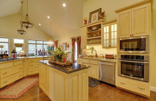 Mountain Home House | Mountain Home Gem on River! 0.4 Mi to Boat Launch