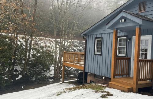 Frank House | Mountain home in Newland