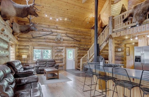 Garden Valley House | Mountain Home with breathtaking views!