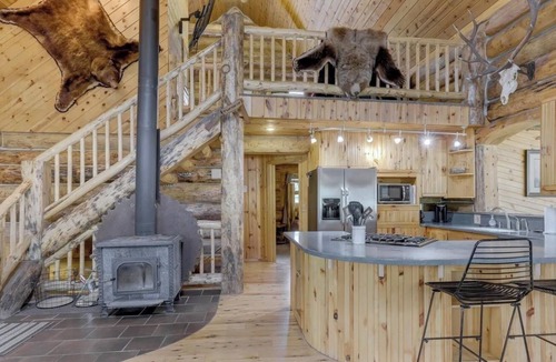 Garden Valley House | Mountain Home with breathtaking views!