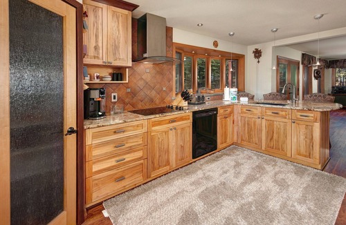 Three Peaks House | Mountain Home with Private Hot Tub