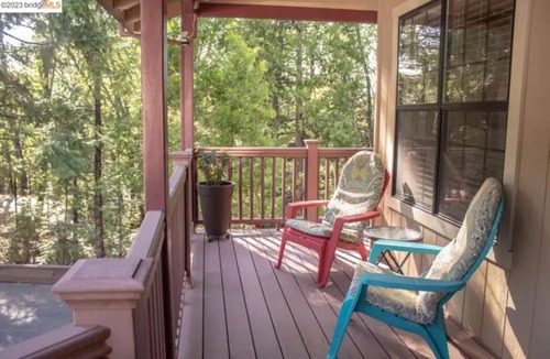 Phoenix Lake-Cedar Ridge House | Mountain House and National Forest Peacefulness