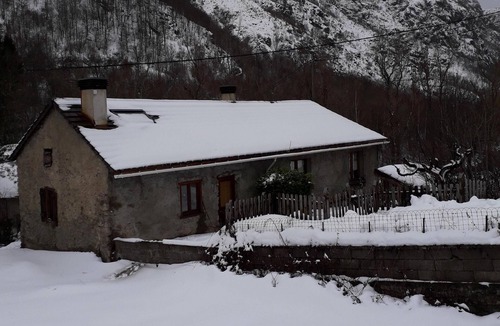 Merens-les-Vals House | Mountain house near Ax les Thermes