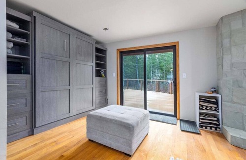 Packwood Cabin | Mountain House | Hot tub, Acreage