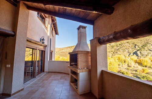Casas Bajas House | Mountain house in Casas Bajas with fireplace, BBQ and valley views