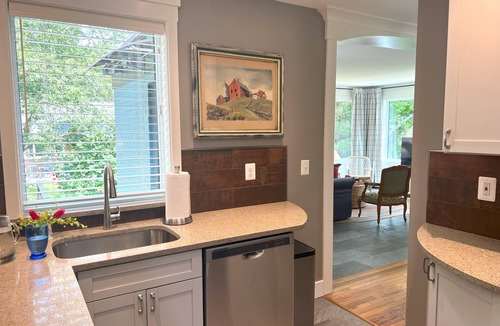 Falls Church House | Mountain House in Town