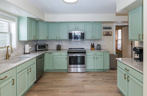 Silvercreek House | Mountain house w/private hot tub