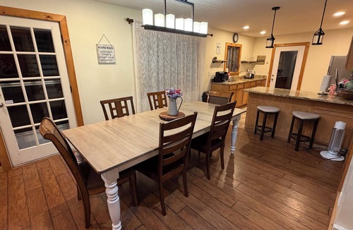 Almond House | Mountain Lake House - Hot tub, fire pit, fish and swim!