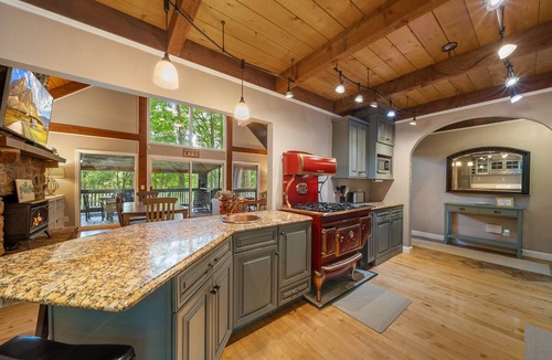 Wilkesboro House | Mountain Lake Retreat With Rustic Elegance