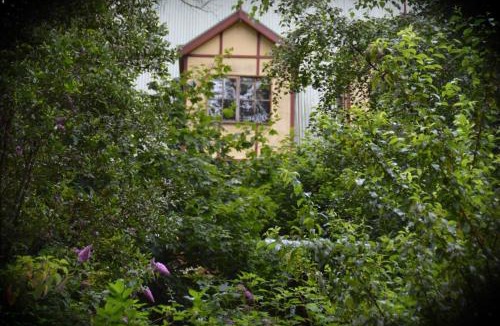 Mount Dandenong Bed & Breakfast | Mountain Lodge