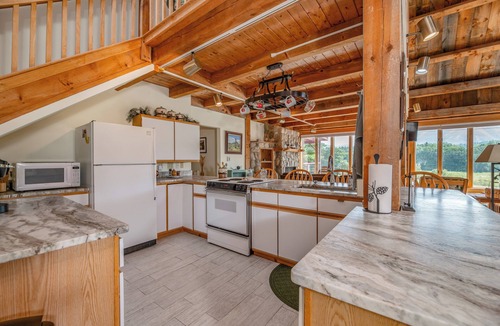 Sunday River Area Cabin | Mountain Lodge Retreat