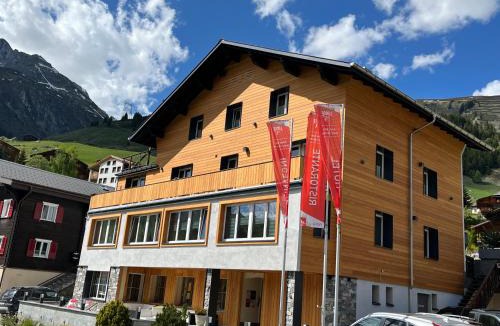Tujetsch Hotel | Mountain Lodge Sedrun