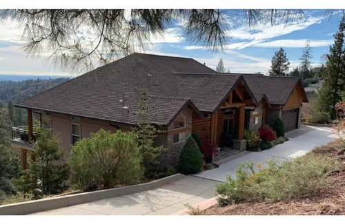 Forest Meadows House | Mountain Lodge with Panoramic Views