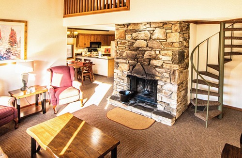 Lake Lure Apartment | Mountain Loft Resort