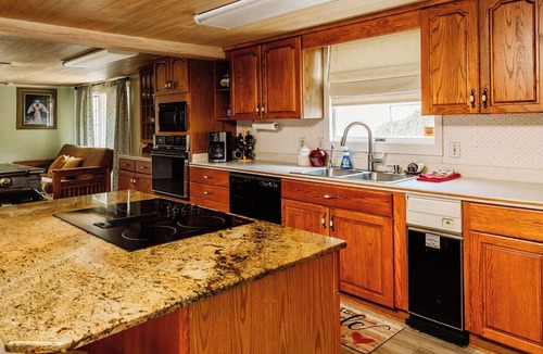 Huntsville House | Mountain Majesty ~ Country elegance at its best!