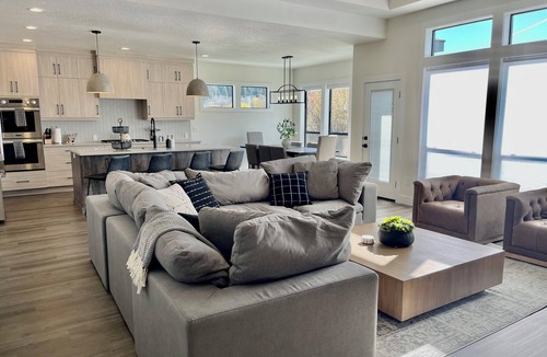 McCall House | Mountain Meadow Retreat