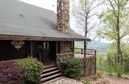 Vein Mountain Cabin | Mountain Moments by Carolina Properties - Big View, Pet Friendly