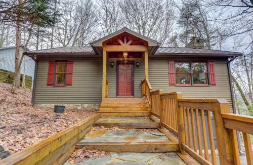 Walnut Mountain House | Mountain Oak Manor