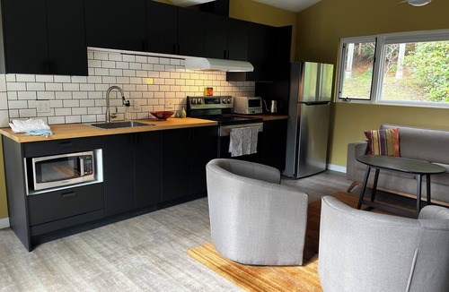 Nehalem Cabin | Mountain Perch with Ocean View Minutes From Beach!