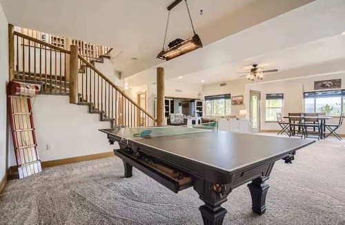 Black Hawk House | Mountain Retreat/Deck, Views/Sleeps 10