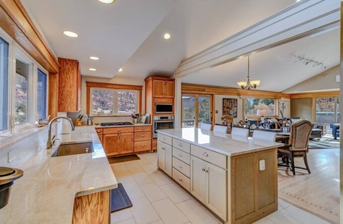 Durango House | Mountain retreat, epic views, hot tub, decks, game room. A/C, Non-smoking.