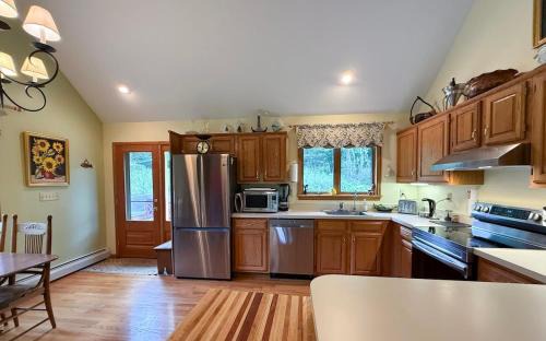 Roxbury House | Mountain Retreat in the Catskills