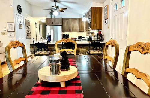 Lackawaxen Cabin | Mountain Retreat- Masthope-Ski/Lake Community!