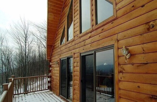 Prattsville House | Mountain retreat near Hunter/Windham Mountain