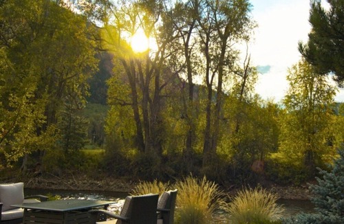 Redstone Condo | Mountain Retreat on the Crystal River