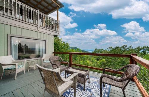 Mentone House | Mountain Retreat Ruby's Roost House