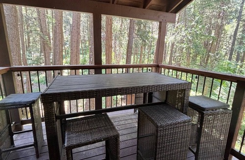 Pollock Pines House | Mountain Retreat in Pollock Pines