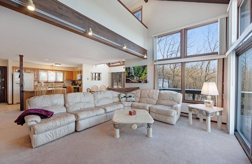 Tannersville House | Mountain retreat with access to pool, sauna, hot tub, tennis, & fitness center