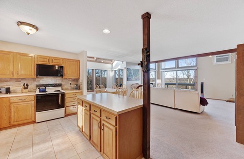 Tannersville House | Mountain retreat with access to pool, sauna, hot tub, tennis, & fitness center