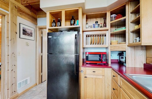 New Meadows House | Mountain Retreat with Pool & Golf Access