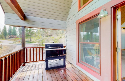 New Meadows House | Mountain Retreat with Pool & Golf Access