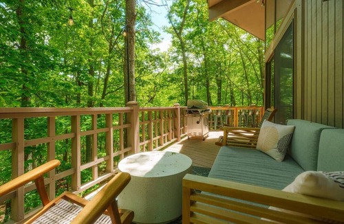 McGaheysville Cabin | Mountain Ridge Retreat