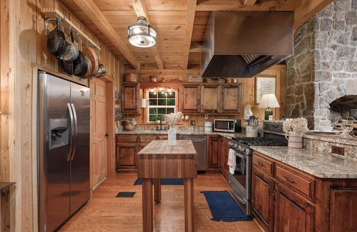 Mentone Cabin | Mountain River Retreat