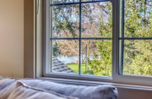 Nehalem House | Mountain, River View, Fire Pit, Drive to Beach